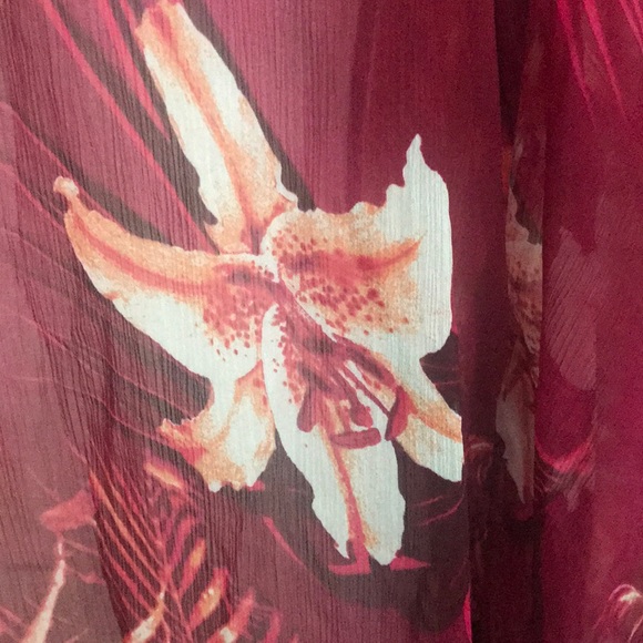 💕Lucky brand. Deep Raspberry Floral , Sheer Maxi cover-up/ long tunic ! 🌸🌷🦋 - Picture 8 of 9